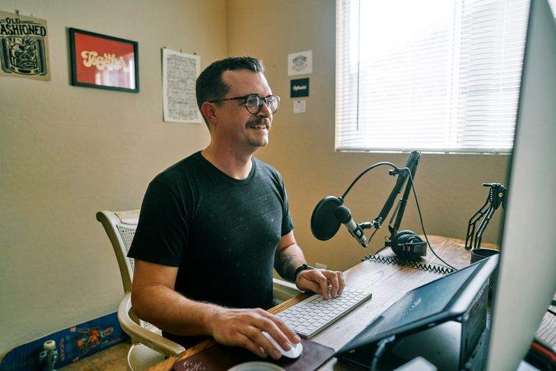 Studio rental with technical assistance
